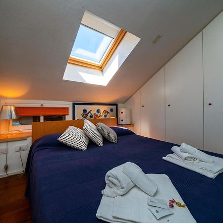 La Casa Dagli Occhi Blu Apartment ปอร์โตเวเนเร ภายนอก รูปภาพ