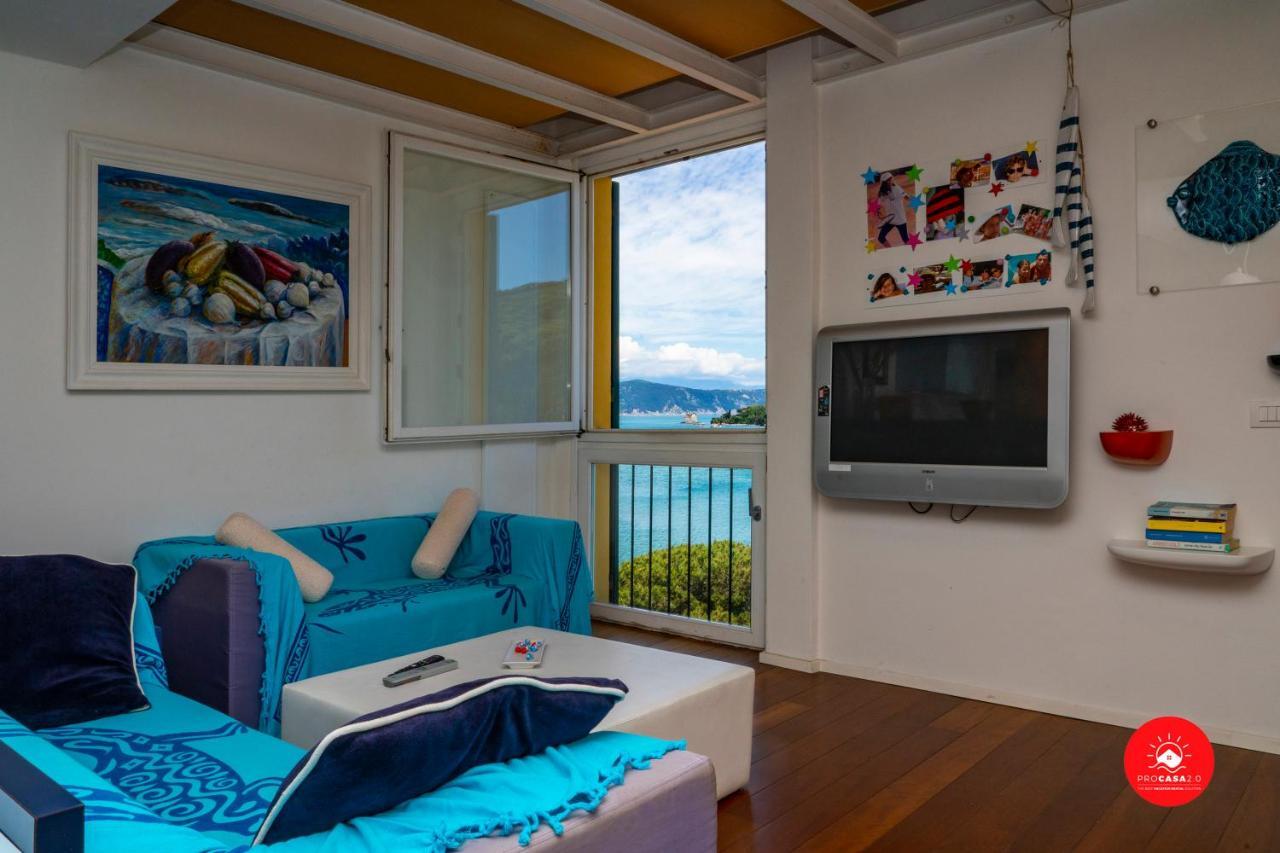 La Casa Dagli Occhi Blu Apartment ปอร์โตเวเนเร ภายนอก รูปภาพ